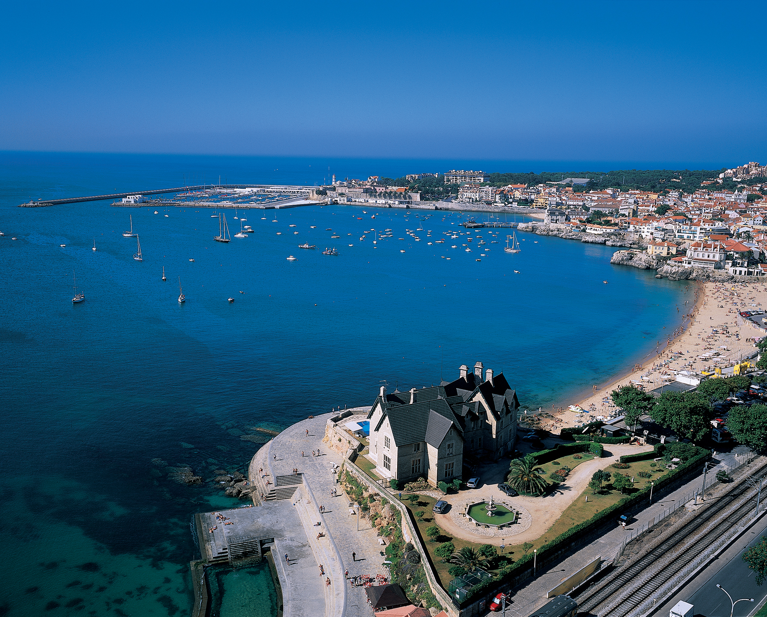 Cascais Bay, photo by J.T. Costa do Estoril