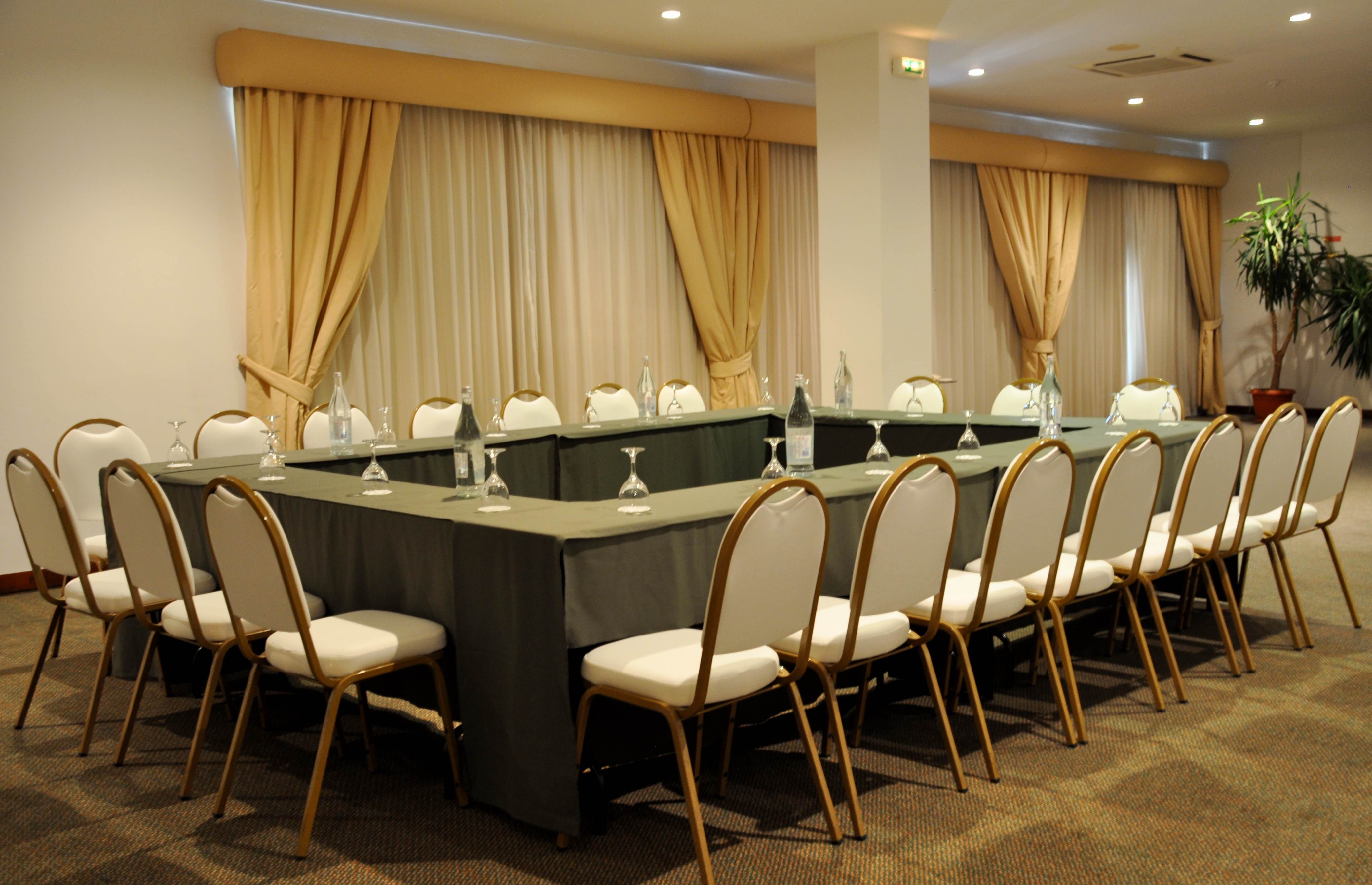 Santarém Hotel - Sala Álvares Cabral