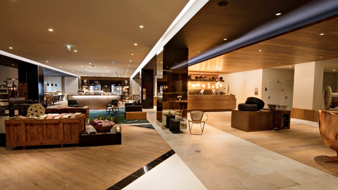 Azor Hotel