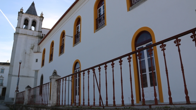 Biblioteca Municipal Almeida Faria 