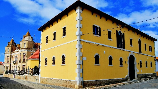 Eco Palacete Borralho Relógio
