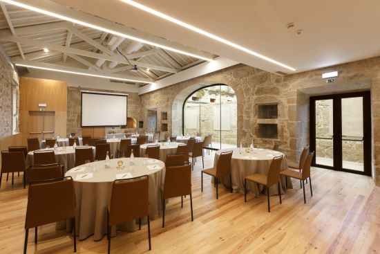 NEYA Porto Hotel - Sala Pedra