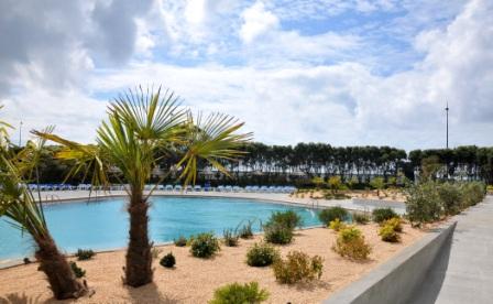 Axis Vermar Hotel