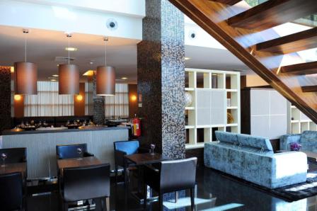 Axis Porto Hotel